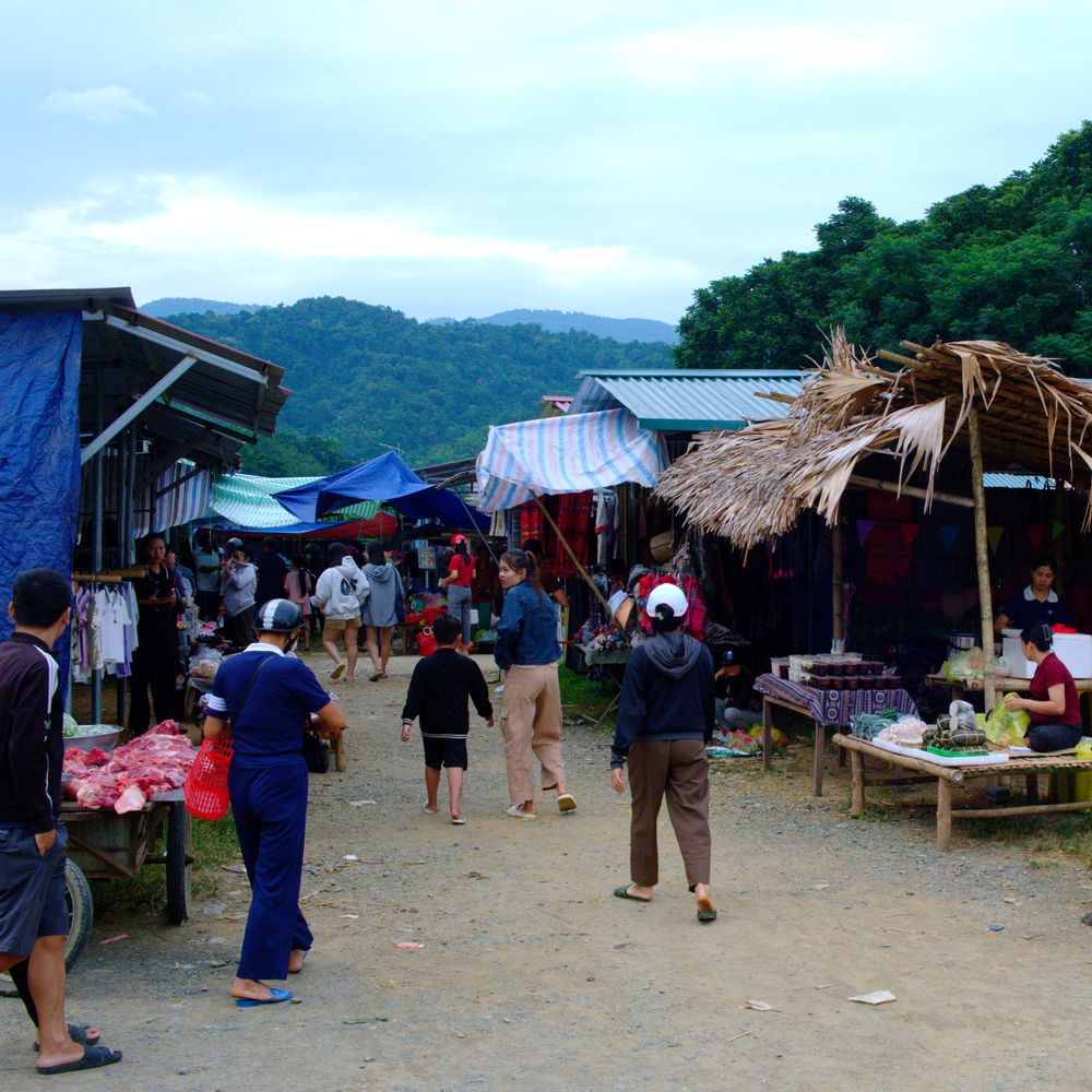 Pho doan markt eingang tanh hoa